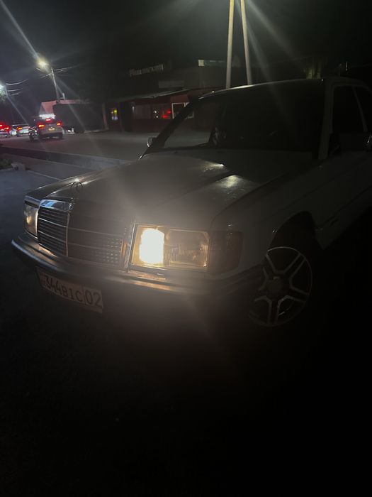 Продам мерседес 190