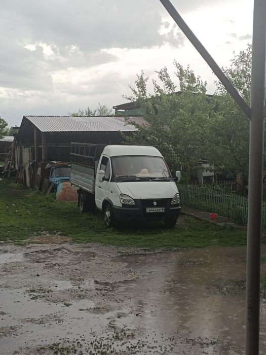 Продам газель бортовой