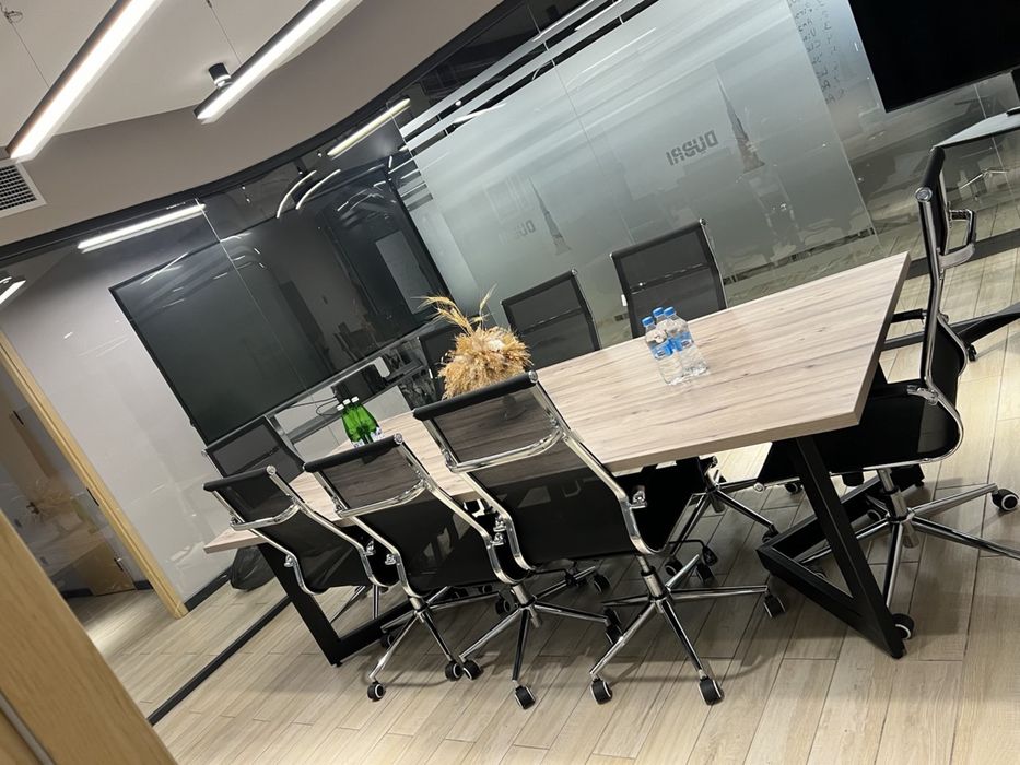 Стол сотилади офисний