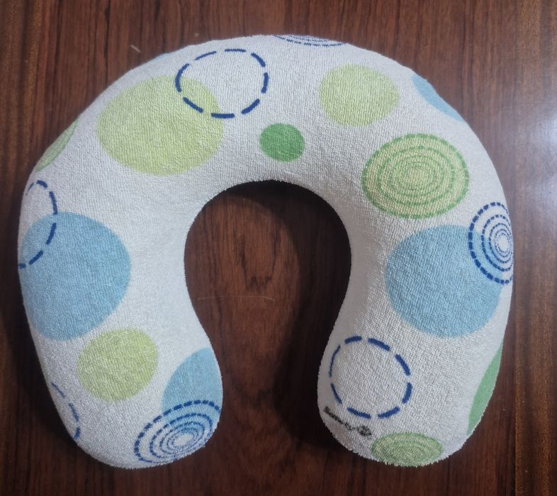 Подголовник в дорогу для малышей.