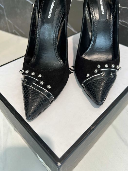 Обувки в черно на DSQUARED2