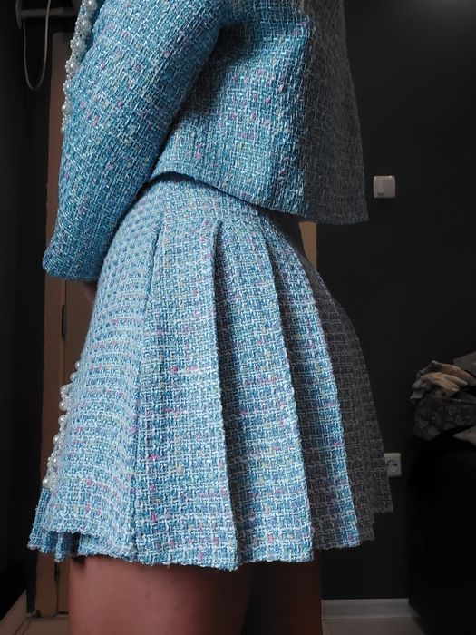 Сако с пола плесе