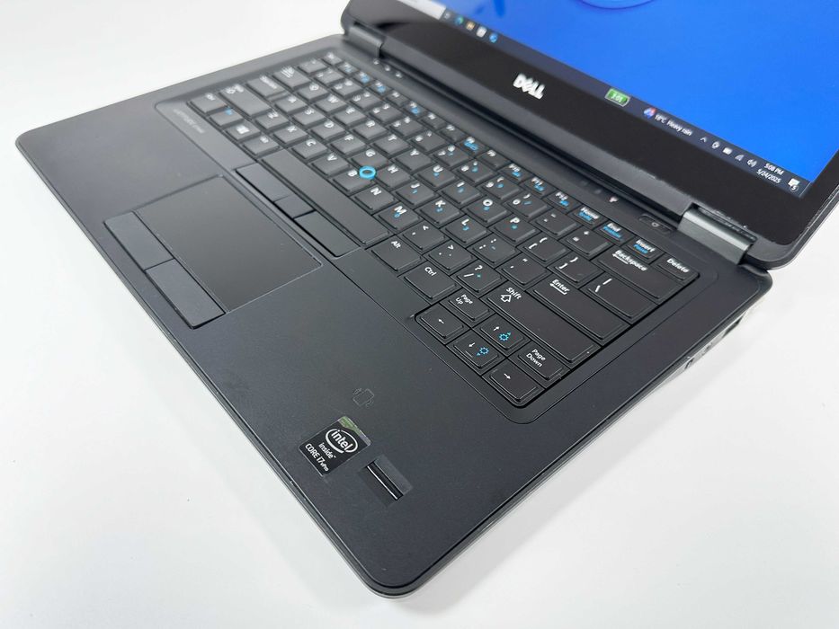 Laptop Dell Latitude Intel i7 16gb ram 512 gb ssd Ecran 14 inch Full HD Touchscreen Gama business Carcasa magneziu Factura si Garantie 1 an
