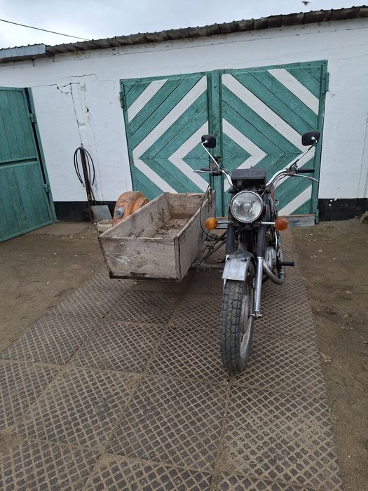 Продам иж планета.