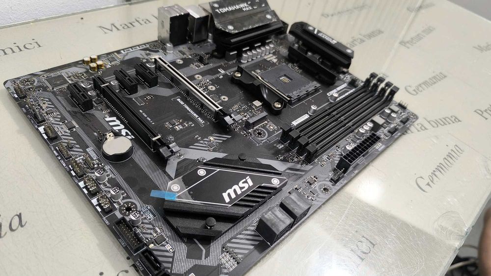 Placă de bază MSI B450 Tomahawk MAX AM4 DDR4 ATX – Testată, Funcțională