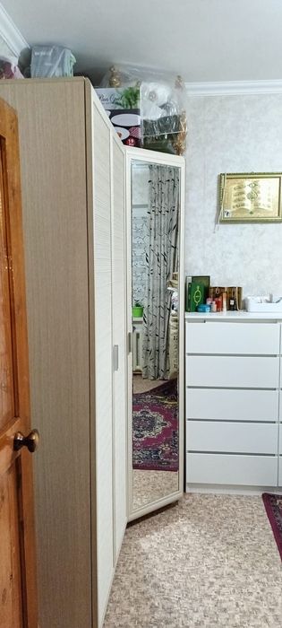 Продам шкаф б\ у угловой.