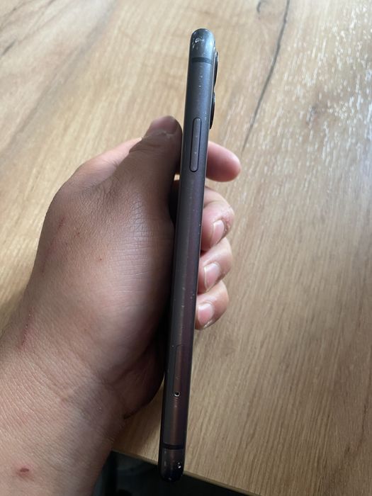Iphone 11 64 black 73%