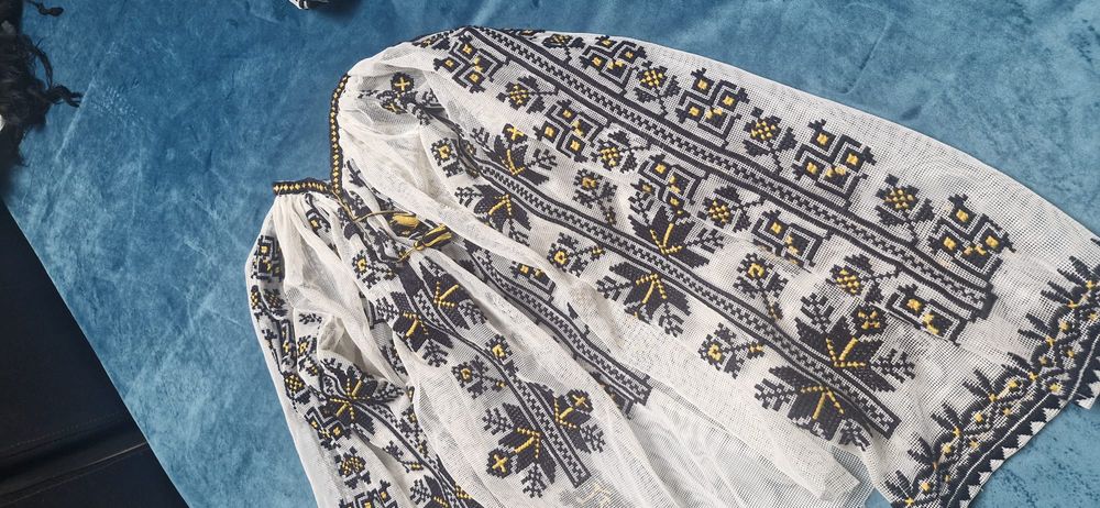 ii cusute pe panza de nailon