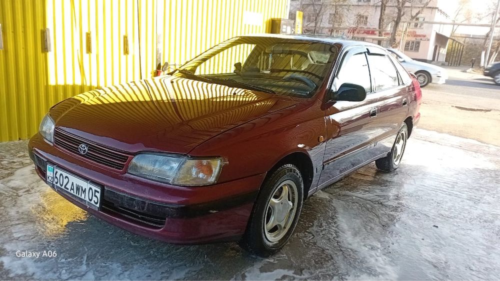 Продам Тайота Карина Е