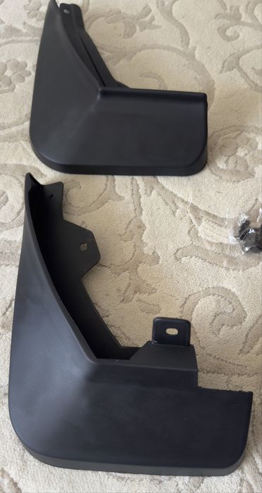 Продам брызговики на jetour x90 plus