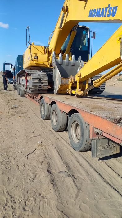 Экскаватор Komatsu