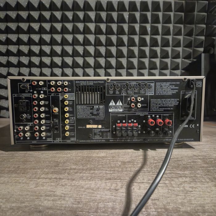 Усилвател / Ресивър DENON AVR-1801 – МОЩЕН  5.1