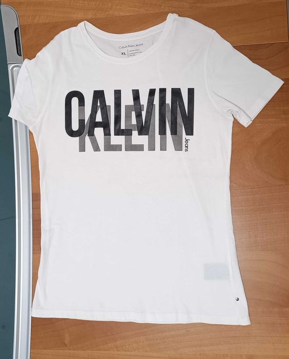 Calvin Klein®-Много Запазена