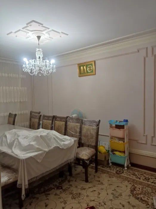 На продаже 4-х комнатная квартира в Сергели 8а