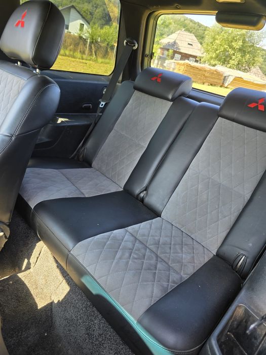 Mitsubishi pajero pinin