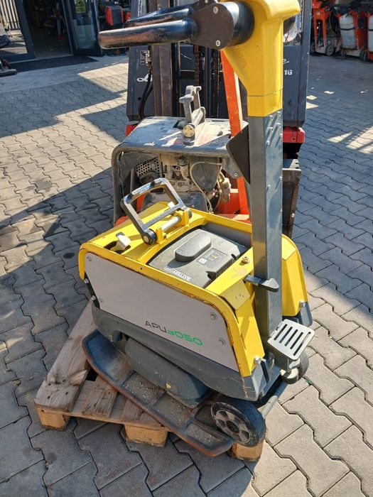 Placa compactoare WACKER 225 kg  + 95kg