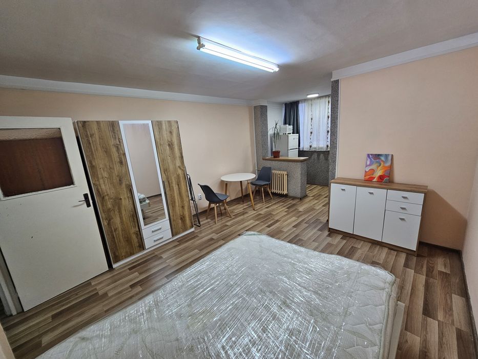 Inchiriez garsoniera zona Mănastur Toskana