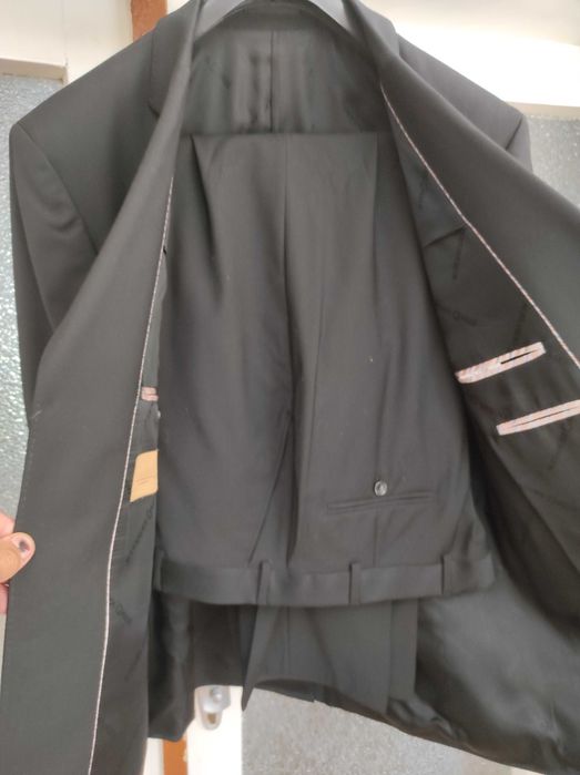 мъжки костюм-нов на,, ALEXANDER GARDI,,