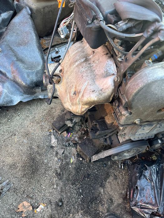 Motoare megan 2 scenic 2 6 16 v 170 mii km 200 mii km