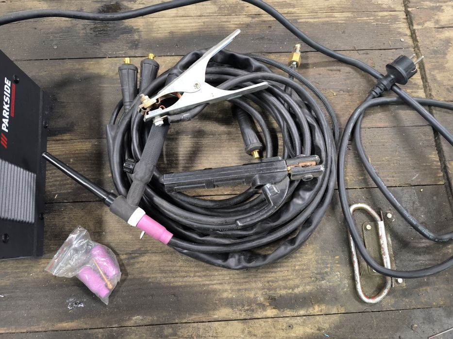 Продавам заваръчен апарат на парксайд с аргон tig