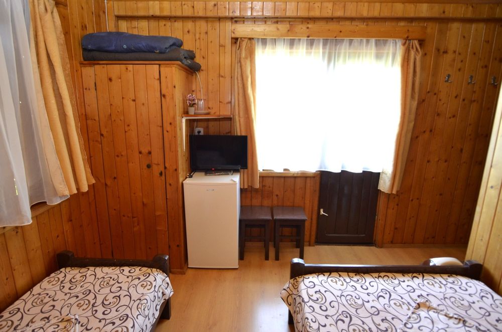 Cazare Casa Max - camere Costinești