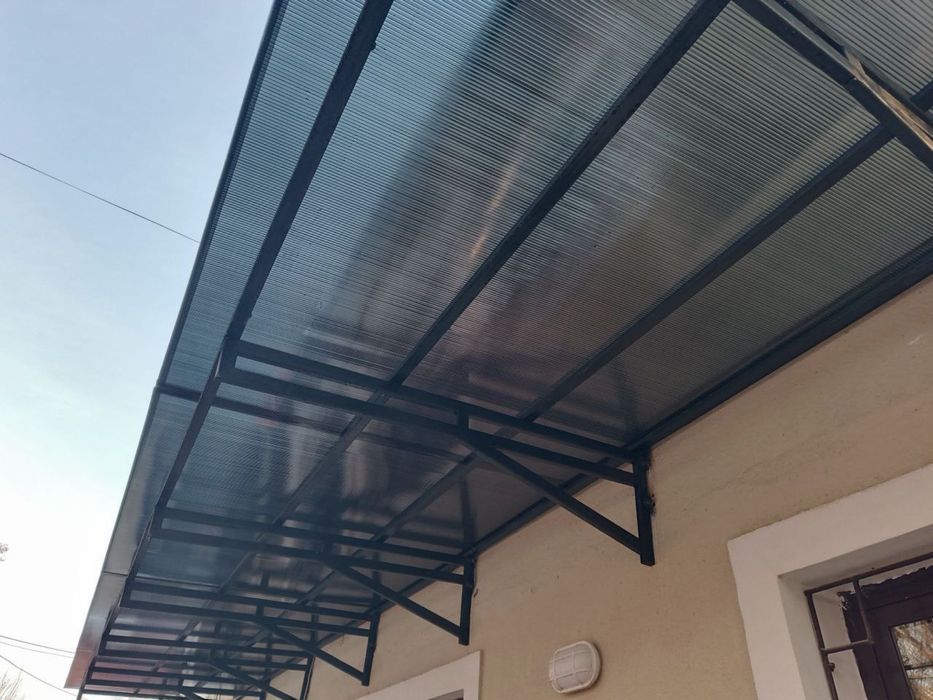 Лексан хар хил турлари бор