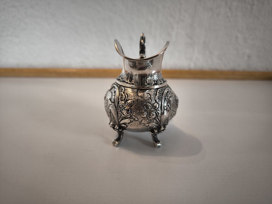 Продавам антикварна сребърна кана Швеция  1897 година