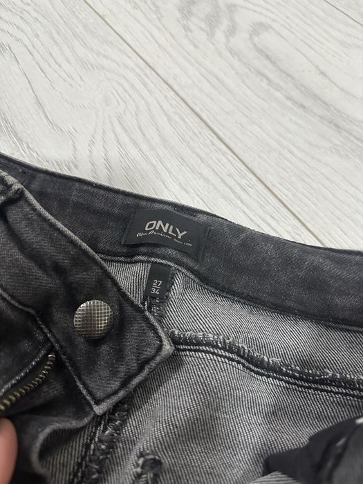 Джинсы клеш 2500 с м