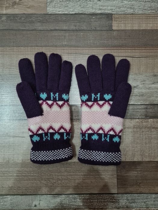 Mănuși de iarnă tricotate