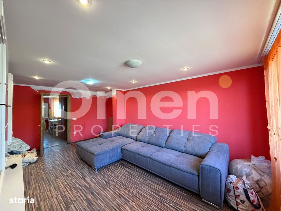 Apartament cu 3 camere | pe 2 niveluri | cu garaj | zona centrala | sa