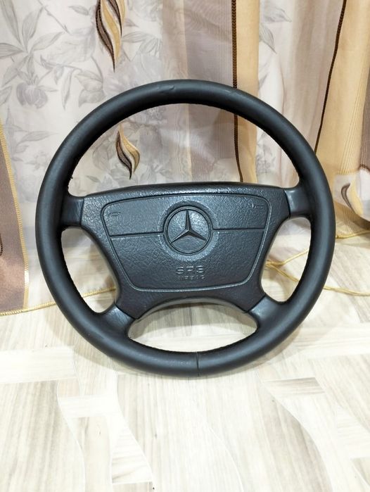 Руль мерседес w124