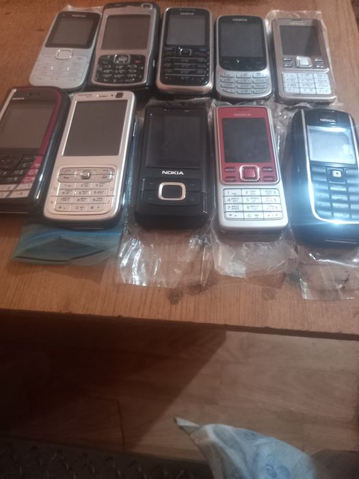 Продаю телефоны нокиа орегенал