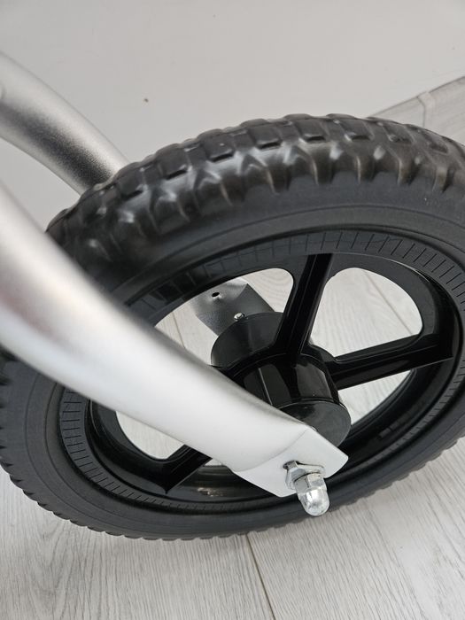 Детско баланс колело Vitus, ултра леко