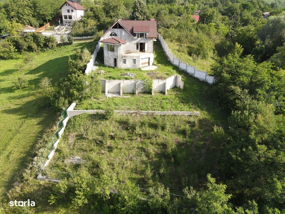 Vând casă în construcție, 303 mp construiți, Măgura D+P+M, jud. Buzău