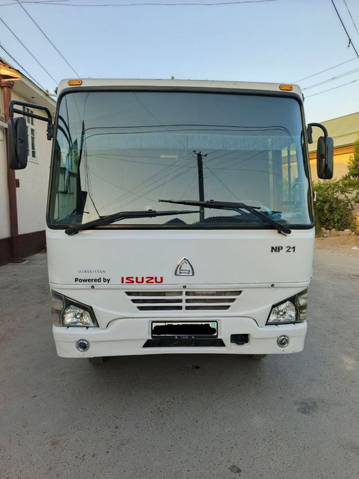 Isuzu np21 dizel