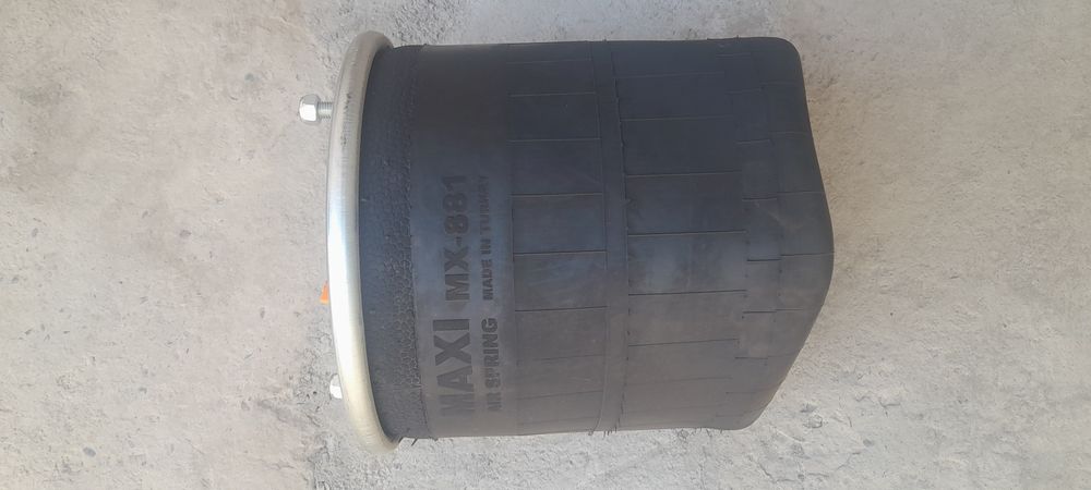 Podushka sotiladi traller prsepi uchun 1 dona yetqazib beramiz bepulga