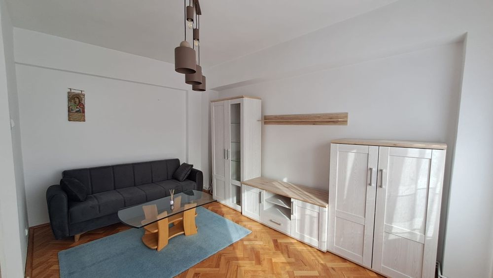 Apartament de închiriat ultracentral