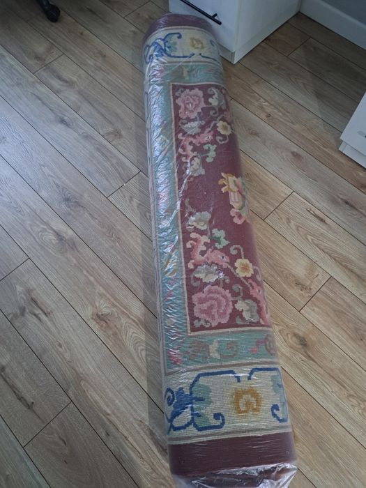 Продам чисто шерстяной ковёр.