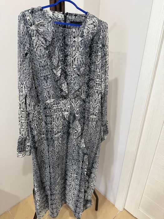 Платья по 5 тысяч