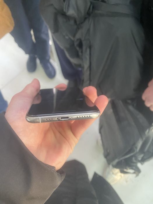 Iphone xs 256 gb 77 yonks yaxsh xolatda