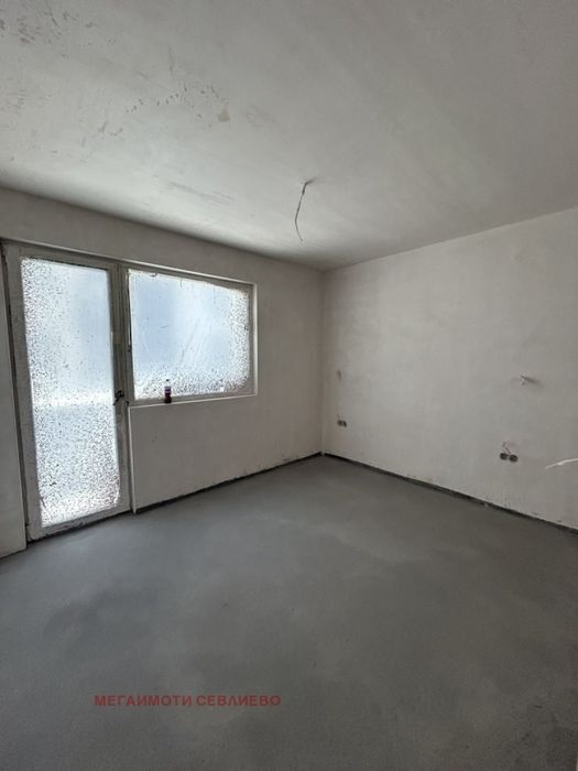 Продажба 2-стаен гр. Севлиево - гр. Севлиево 56m²