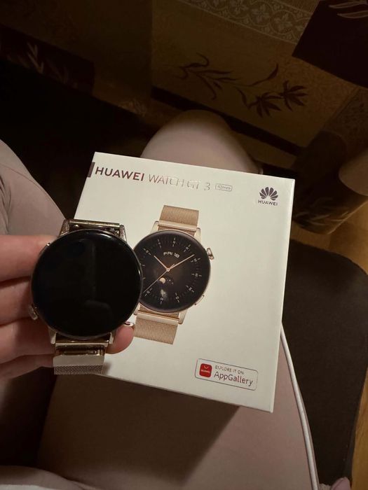 Продава се смарт часовник Huawei Gt3