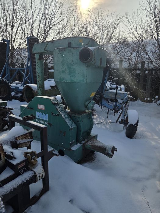 Transportor de cereale snec