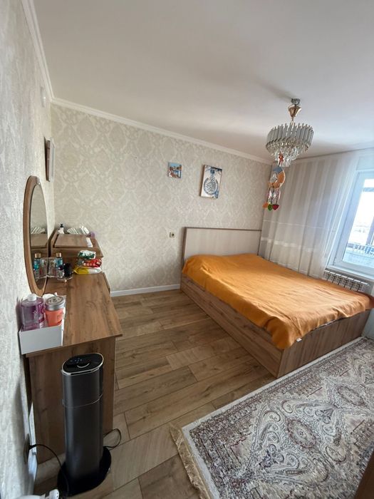 Продам 3 комнатную квартиру
