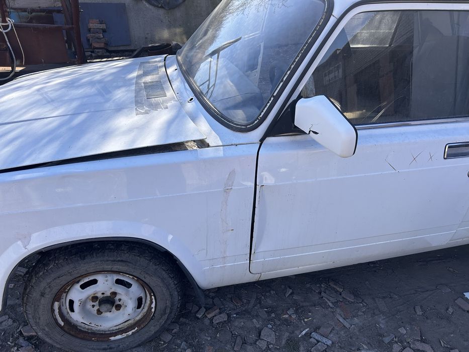 Продам ВаЗ 2107 на разбор