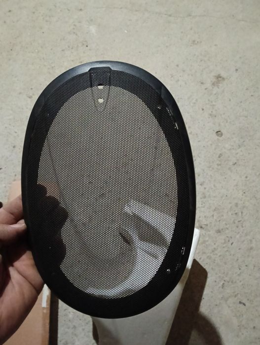 Vând  boxe de mașină