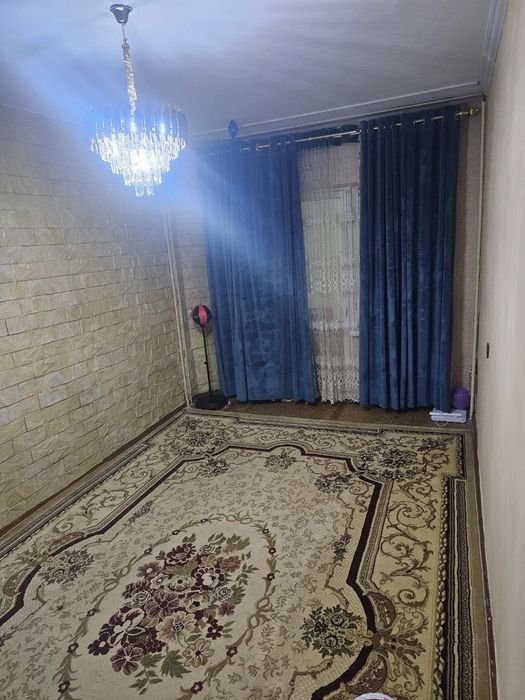 Продам 3ком.кв Чирчик 8мк. Рядом с корзинкой