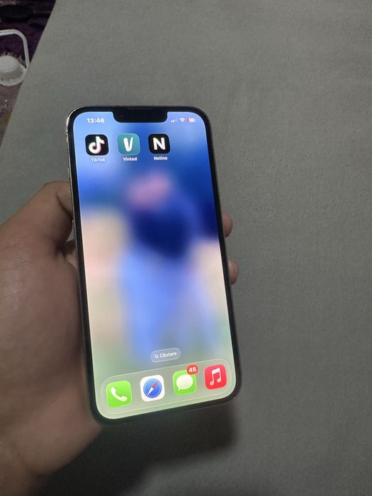 iphone 13 pro.