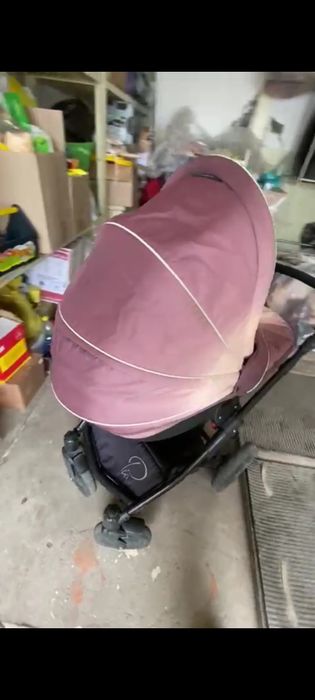 Детская коляска.