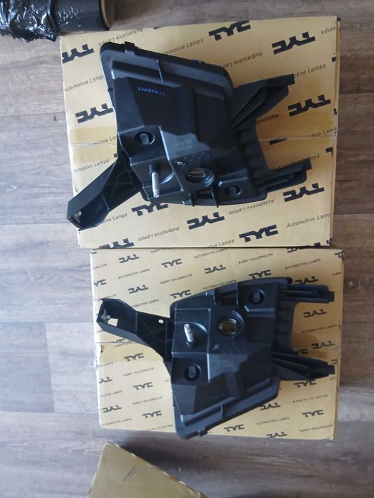 Халоген Пежо 407